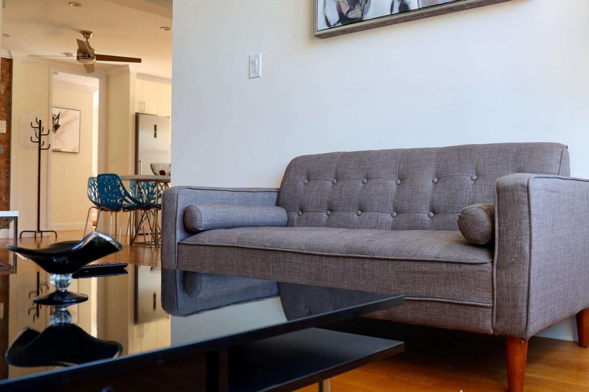 Modern 4 Bedroom In *